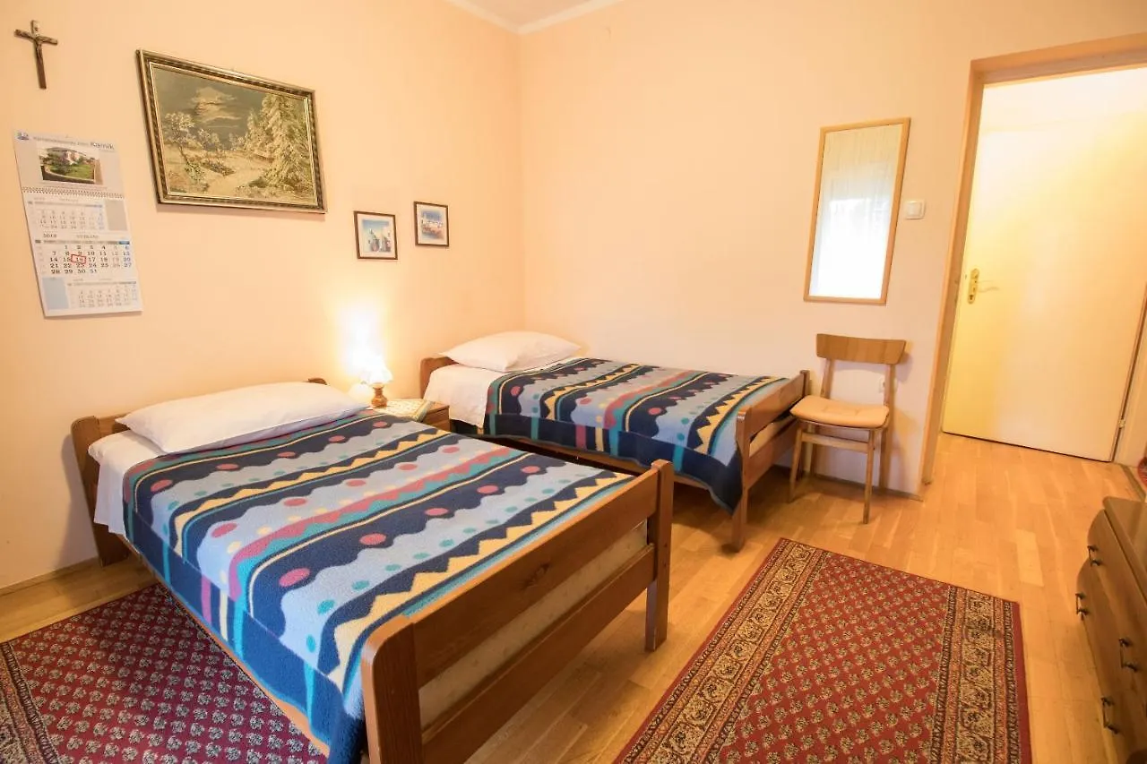 Rooms Antica Bezjaki 3*,  Croatia
