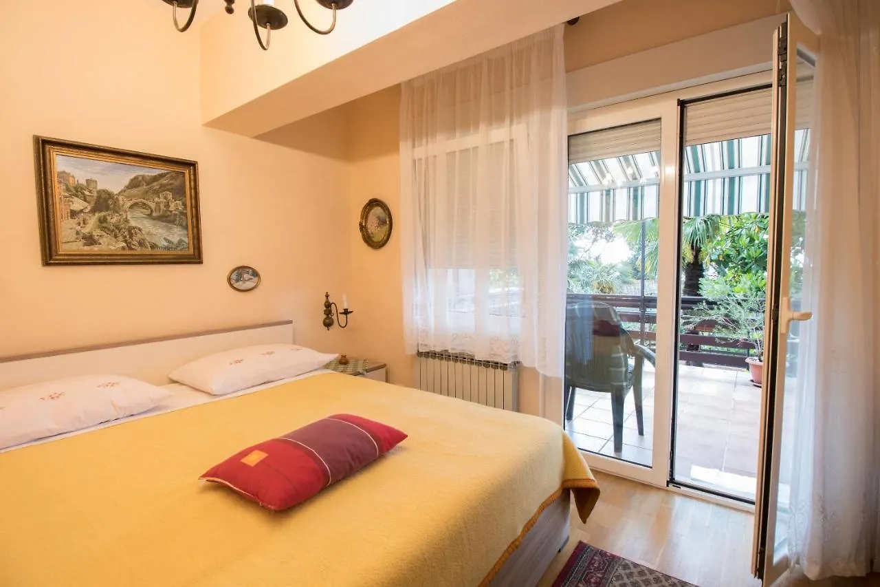 Rooms Antica Bezjaki 3*,